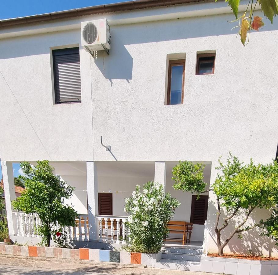 Holiday Home Jukic Pr Seline Exterior foto
